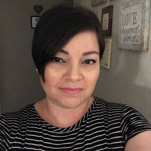 Meet your Posher, Mariel